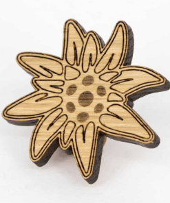 Alternative view of Broche Edelweiss en bois de chêne